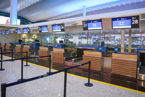 中航信离港及订票系统出故障 多个机场旅客滞留 航班延误